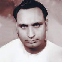 Qamar Jalalabadi Image