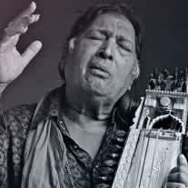 Ustad Sultan Khan Image