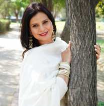 Dr. Pooja Image