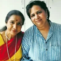Varsha Bhosle Image